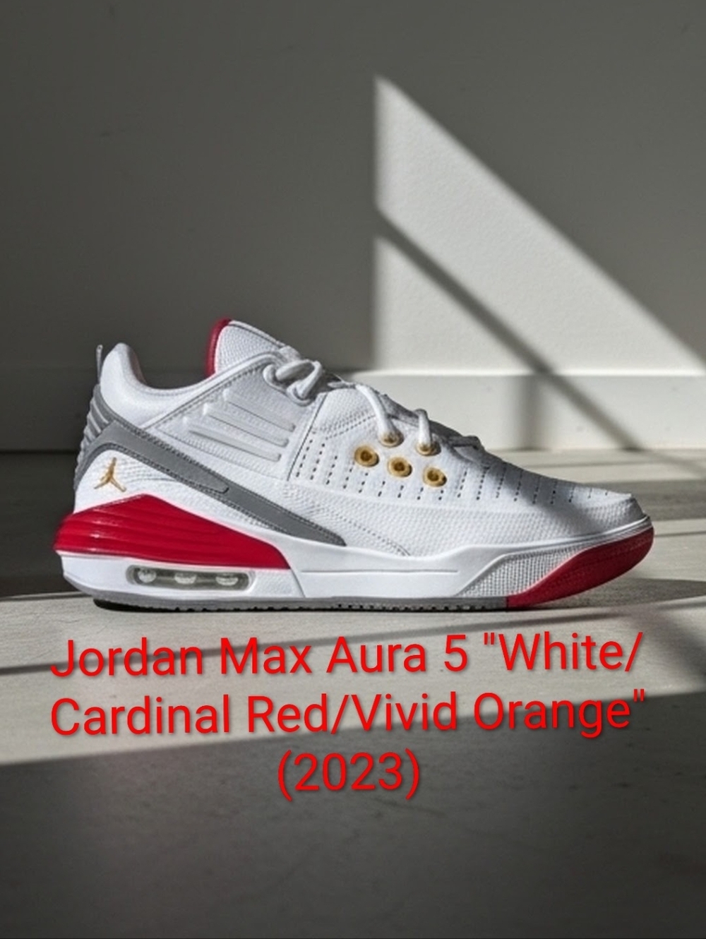 Jordan Max Aura 5 "White/Cardinal Red/Vivid Orange" M10/W11.5 Brand New